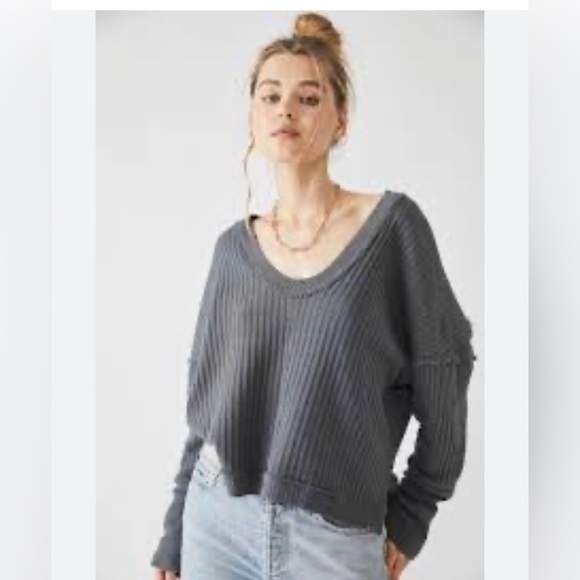 NEW FREE PEOPLE - Oversized Thermal Top with Long Sleeves in Gray - Picture 12 of 14